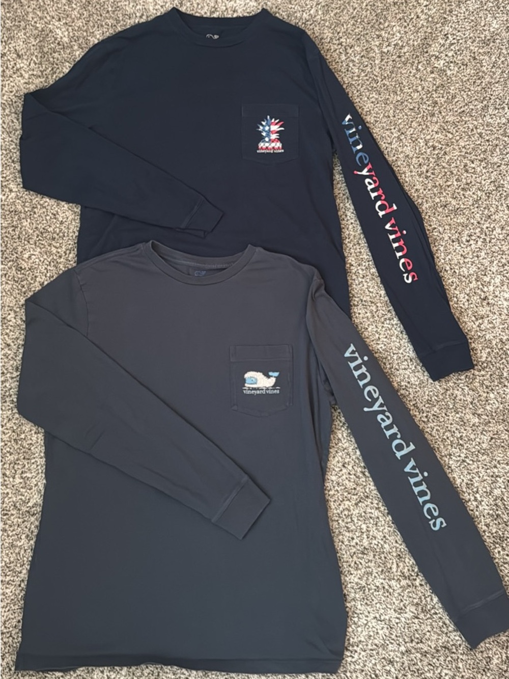 Vineyard Vines Long Sleeve Tees Lot of 2 Boys XXL / Men’s Small